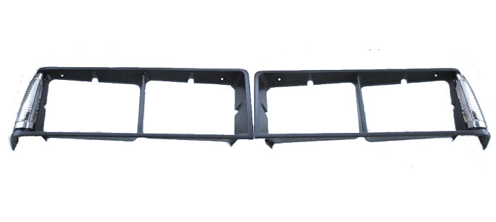 84-87 T-type Turbo T Limited Black head light bezel and chrome side marker light set 84-87 T-type Turbo T Limited Black head light bezel and chrome side marker light set