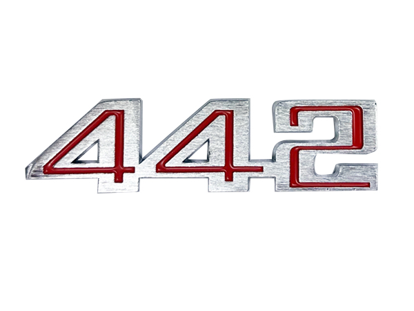 1980 442 Emblem for Sail Panel and Trunk GM 2505384