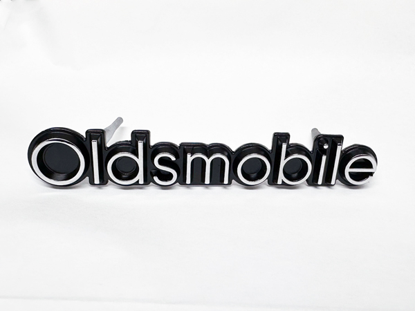 1979 Oldsmobile Cutlass Grill emblem 559183