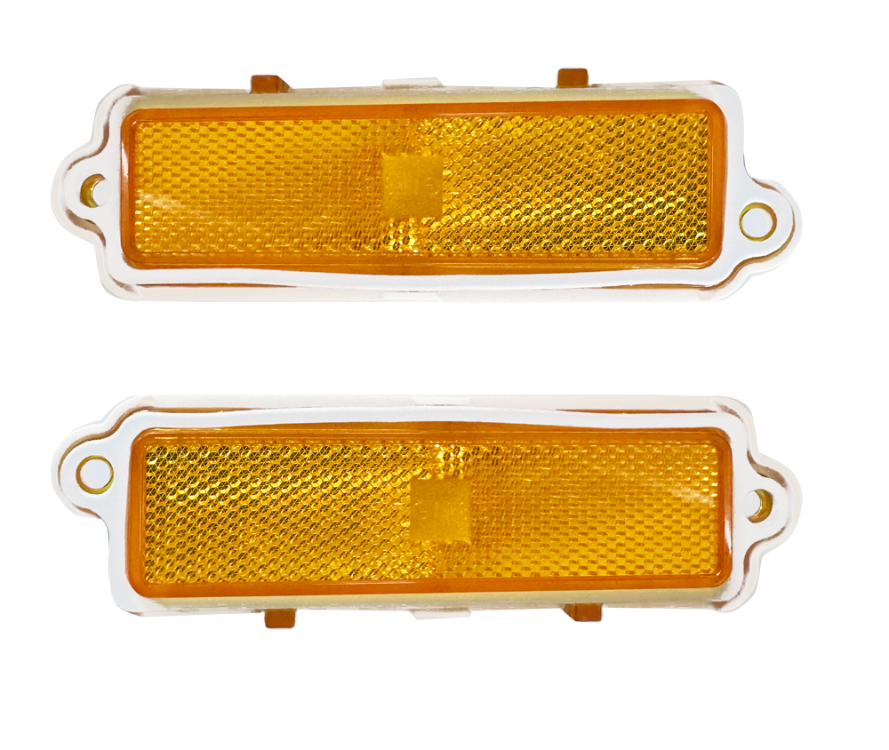 1978-80 Oldsmobile Cutlass Front Fender Marker Light Set with Gaskets GM 5970117