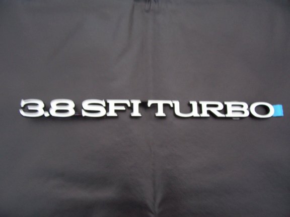 Grand National Turbo Regal 3.8SFITURBO TRUNK Emblem